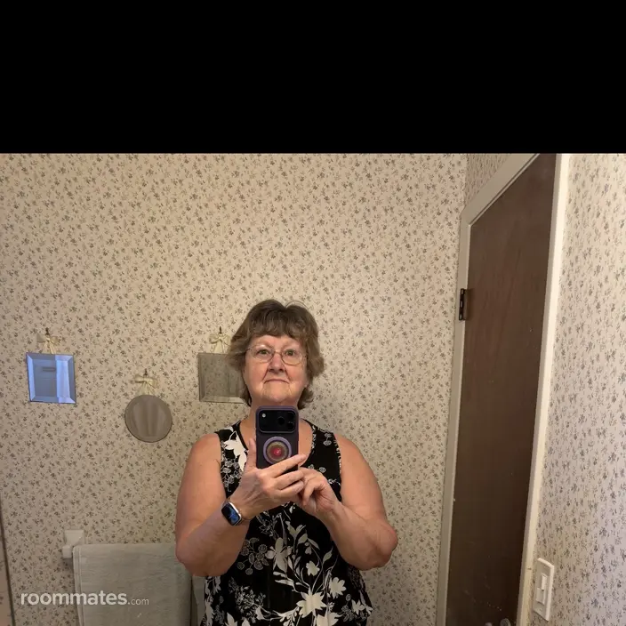 Roommate looking Aurora, CO, $1000