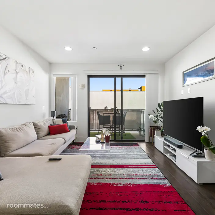 Room for rent in Los Angeles, CA $2000, apartment
