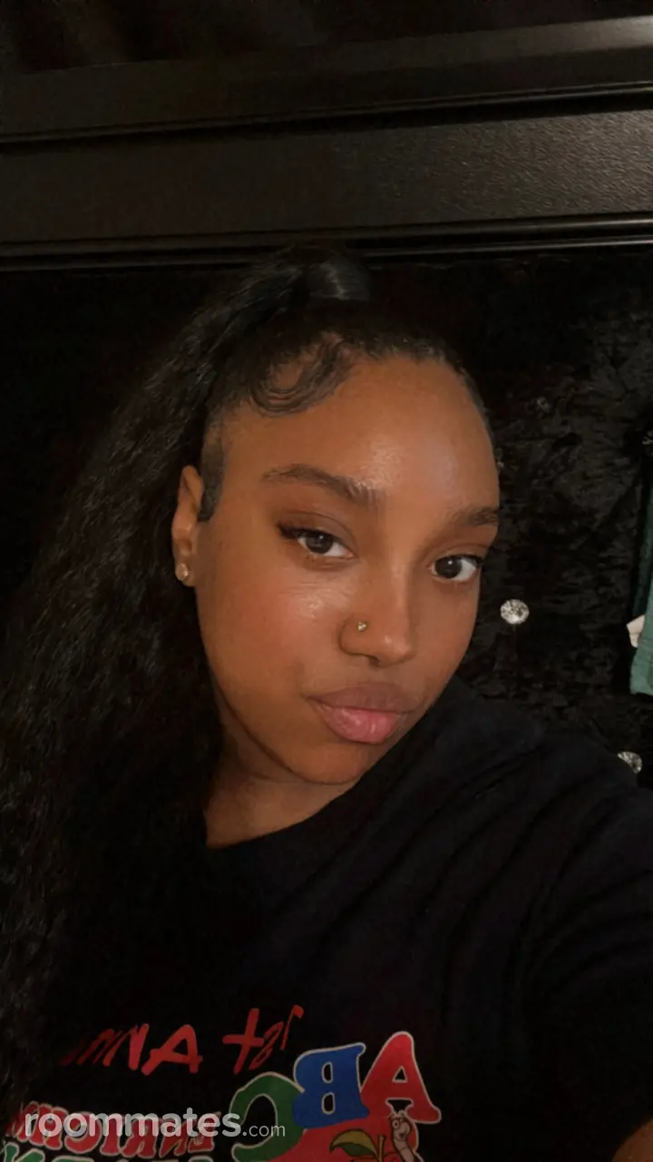 Profile photo 10 of 13