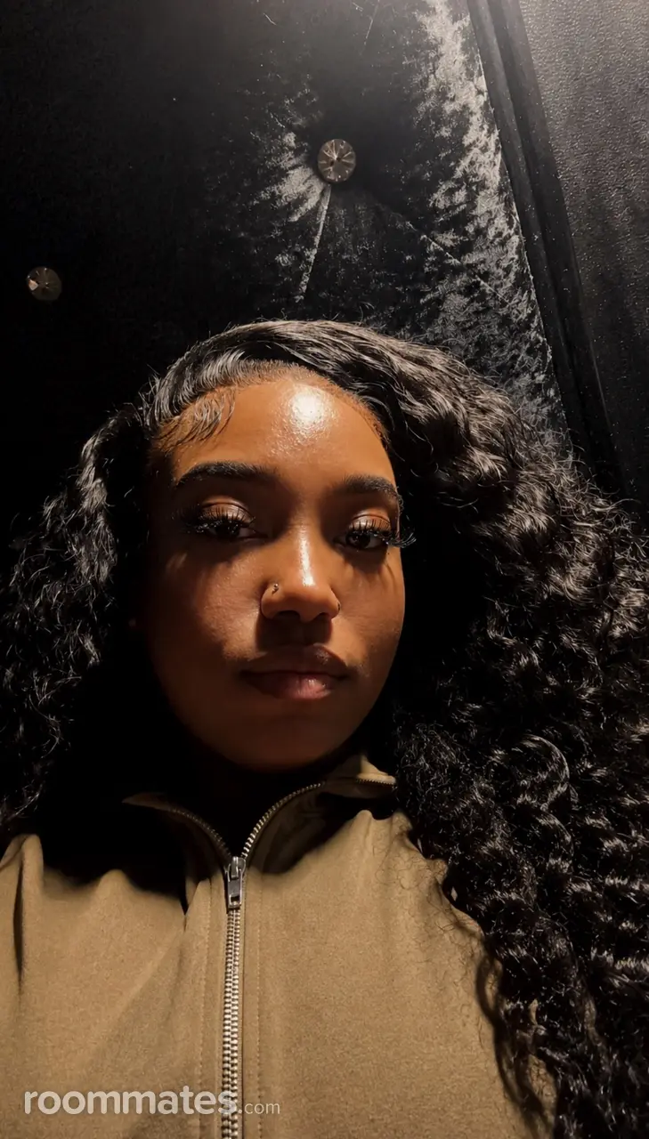 Profile photo 13 of 13