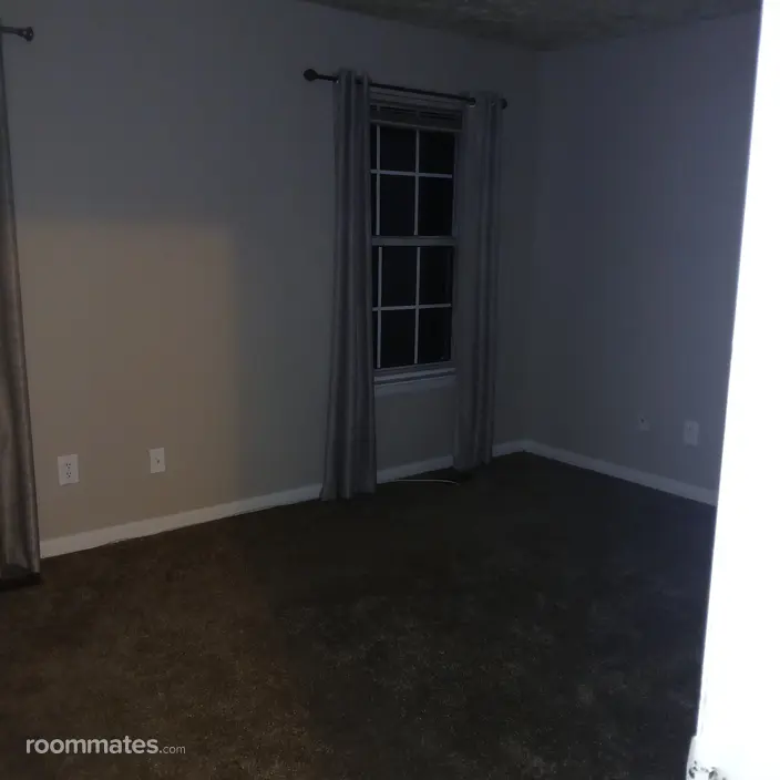 Room for rent in Middle River, MD $800, house