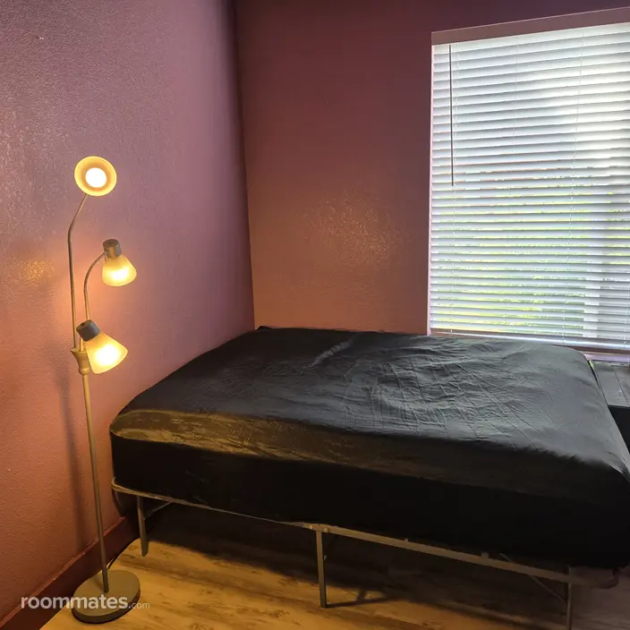 Room for rent in Aurora, CO $1000, condo