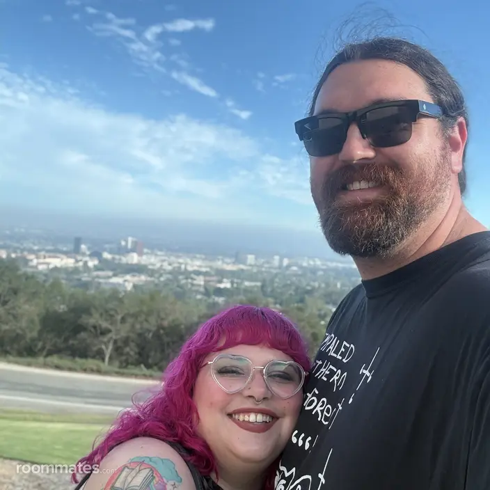 Roommate looking Garden Grove, CA, $1500