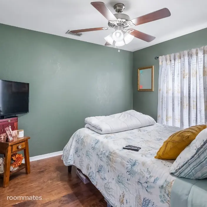 Room for rent in Clermont, FL $850, house