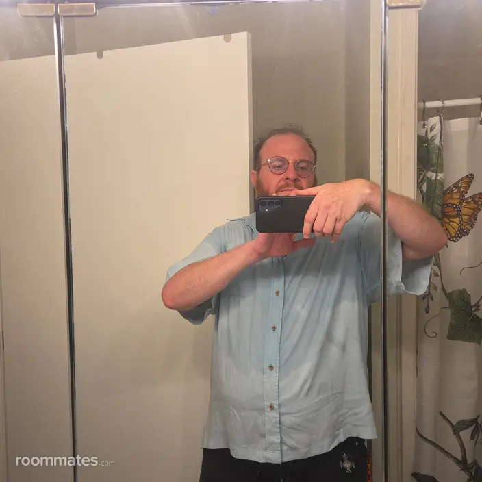 Roommate looking Pensacola, FL, $1000