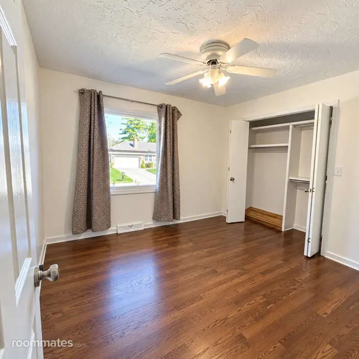 Room for rent in Indianapolis, IN $725, house