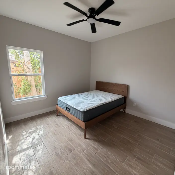 Room for rent in Corpus Christi, TX $500, house