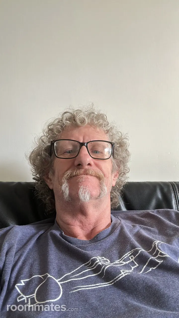 Profile photo 6 of 7