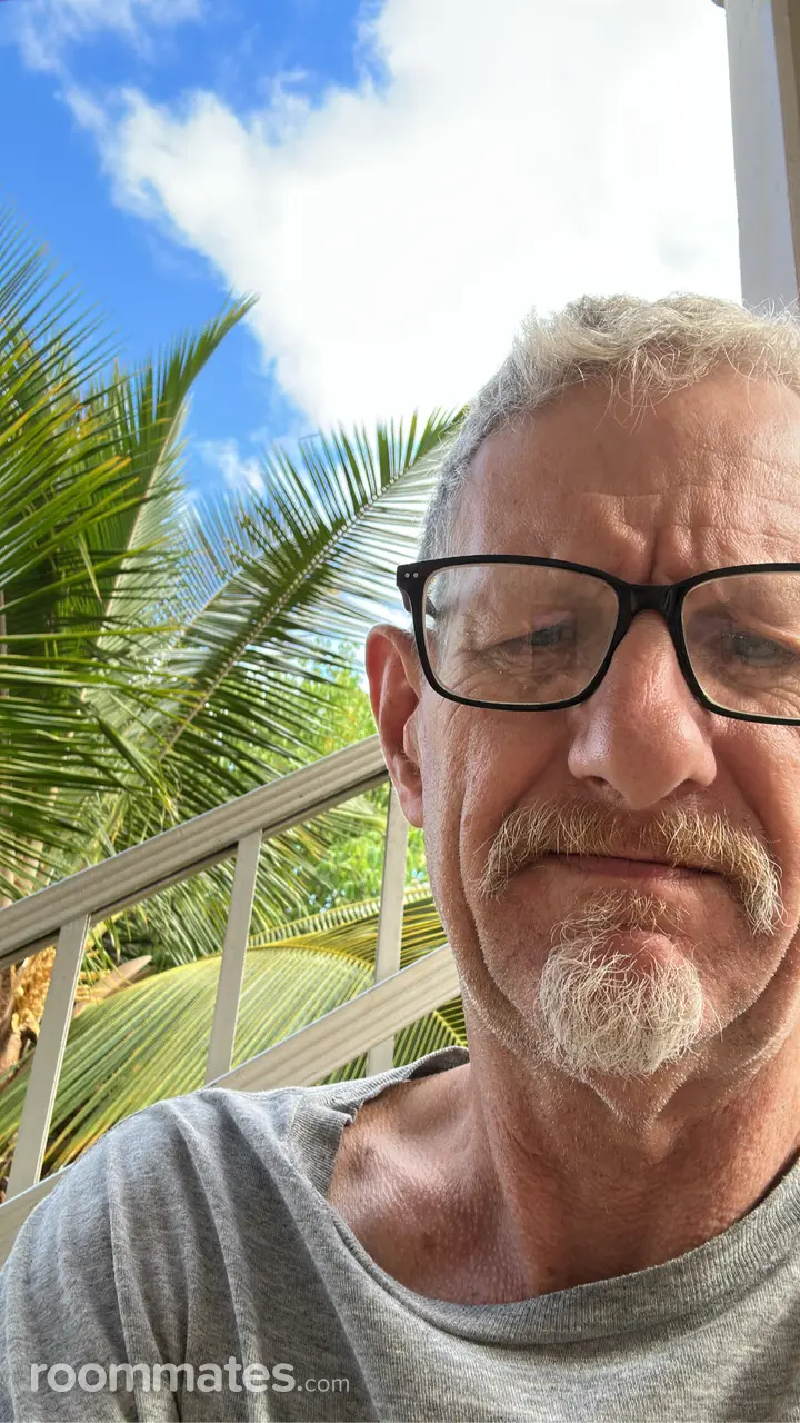 Profile photo 3 of 7