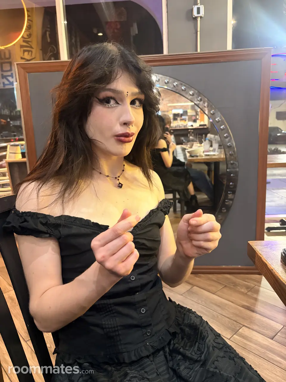 Profile photo 3 of 4