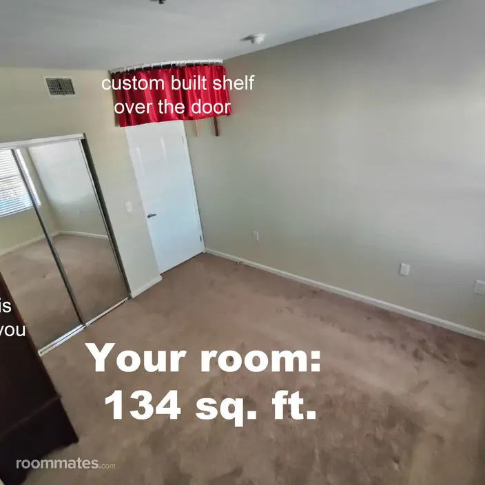 Room for rent in Long Beach, CA $1250, condo