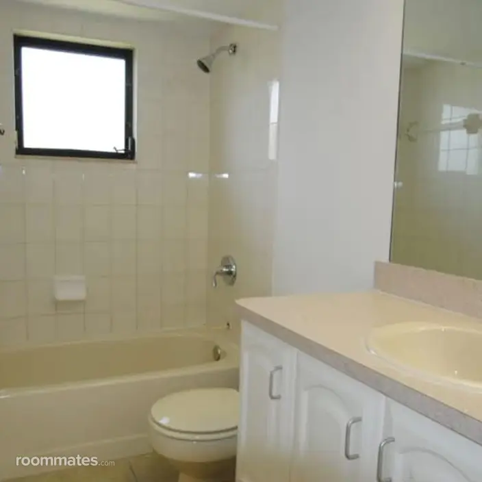 Room for rent in Raleigh, NC $700, house