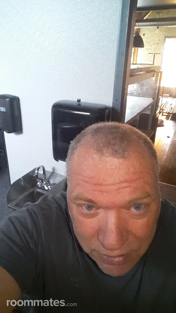 Profile photo 6 of 10