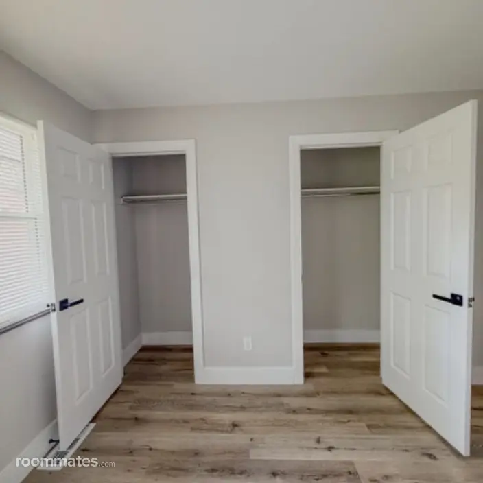 Room for rent in Hiram, OH $800, townhouse