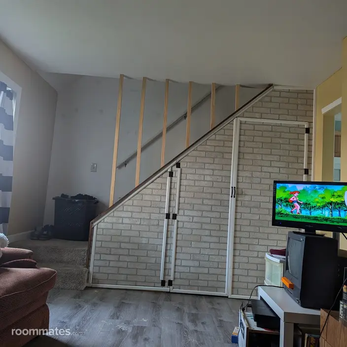 Room for rent in Garden City, MI $700, house
