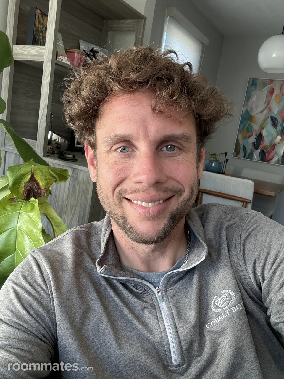 Profile photo 4 of 4