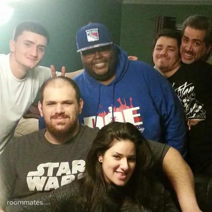 Roommate looking Staten Island, NY, $1000