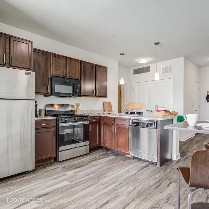 Room for rent in Colorado Springs, CO $950, apartment
