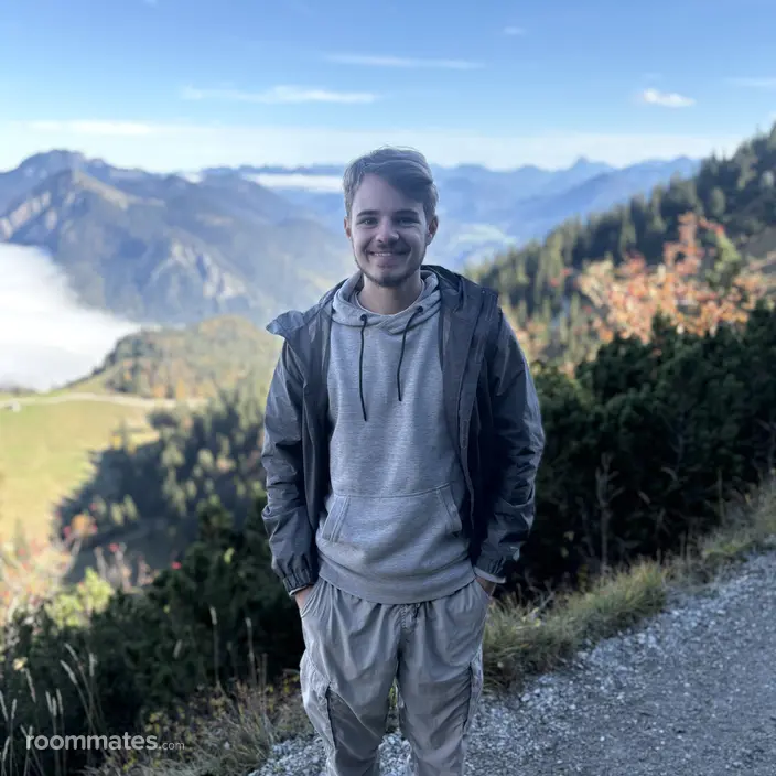 Roommate looking Johnstown, CO, $1000
