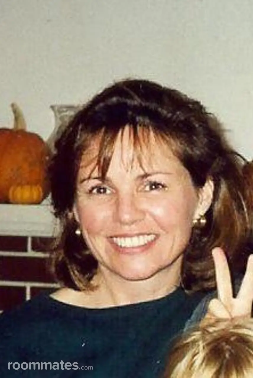 Profile photo 3 of 3