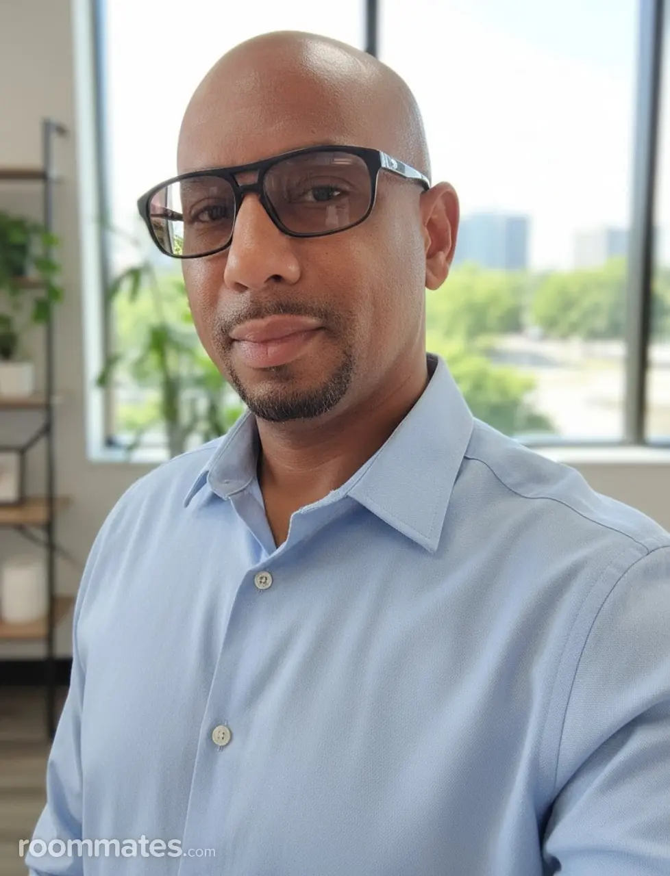 Profile photo 2 of 2