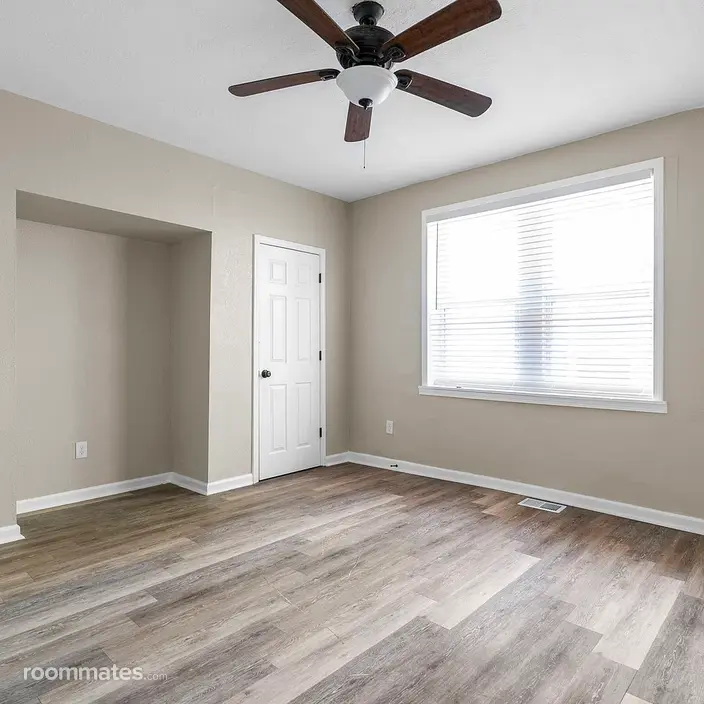 Room for rent in Charlotte, NC $800, house