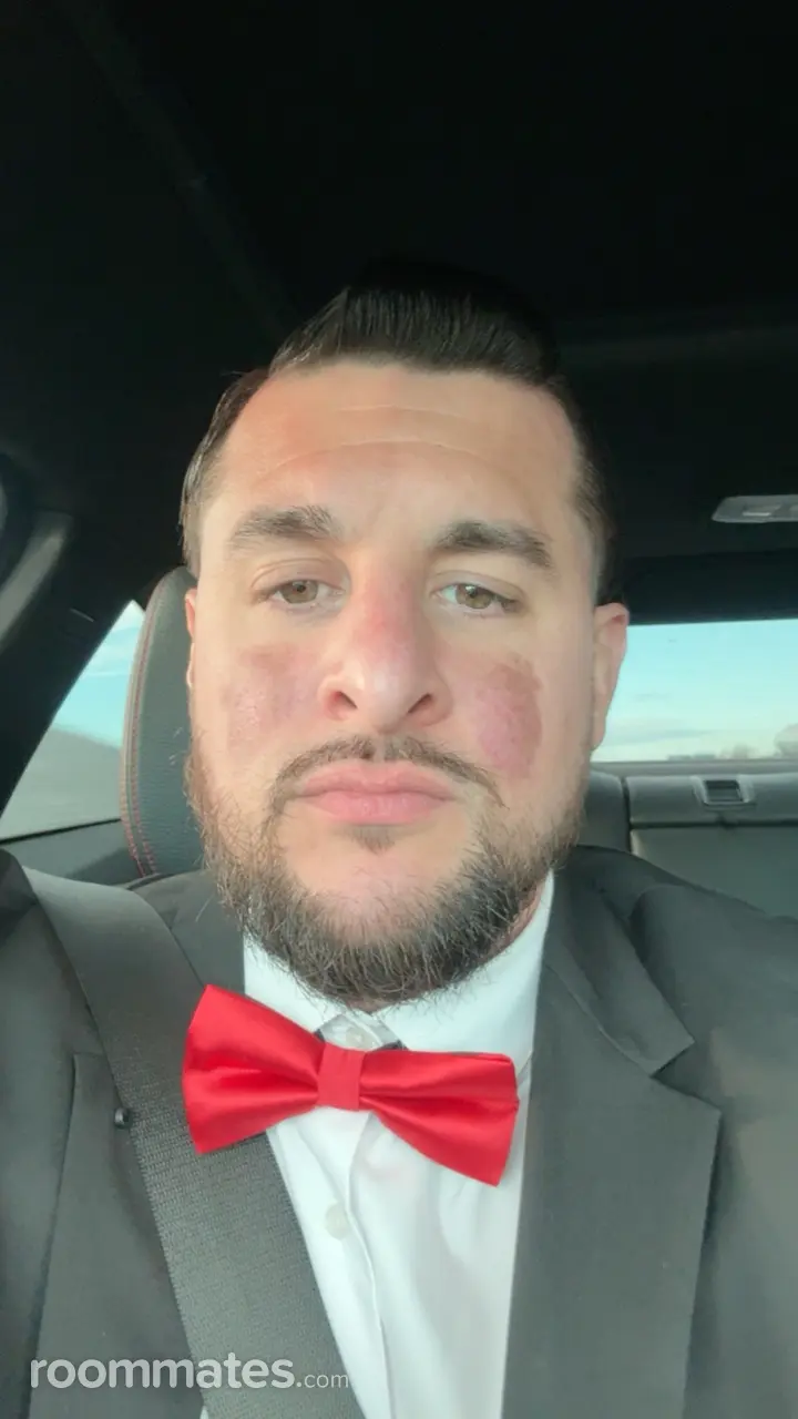 Profile photo 5 of 5