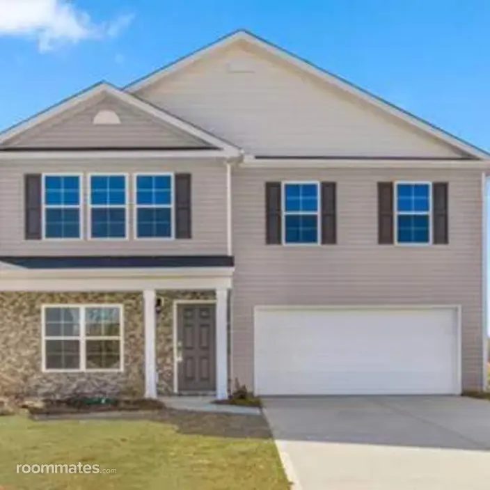 Room for rent in Burlington, NC $850, house