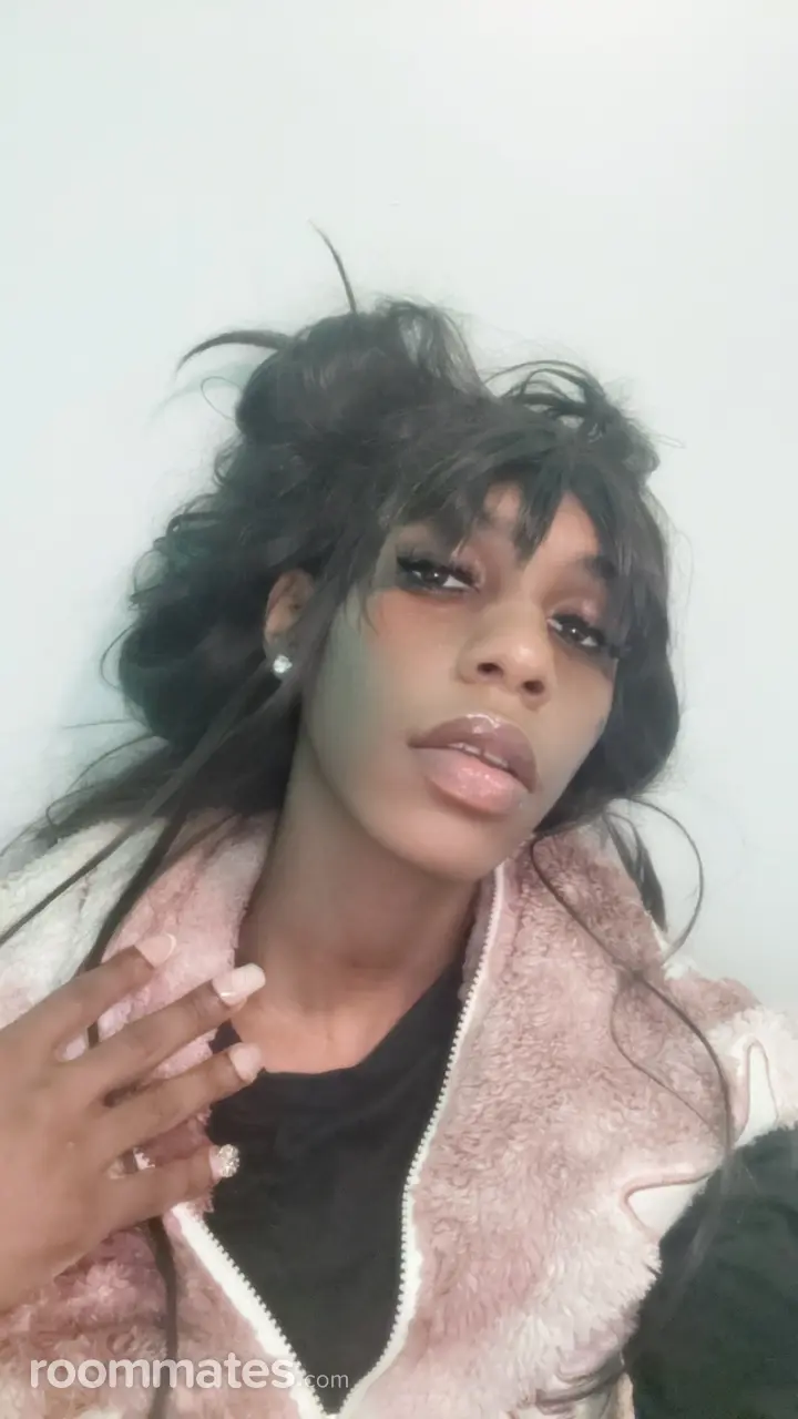 Profile photo 2 of 3