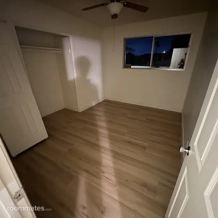 Room for rent in Tempe, AZ $950, house