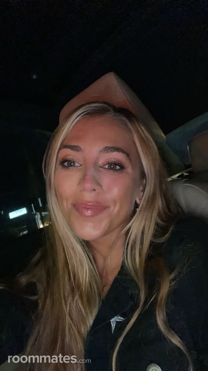 Profile photo 2 of 2
