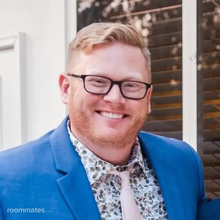 Roommate looking Framingham, MA, $1400