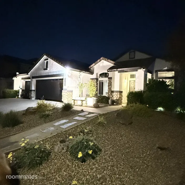 Room for rent in West Sacramento, CA $1000, house