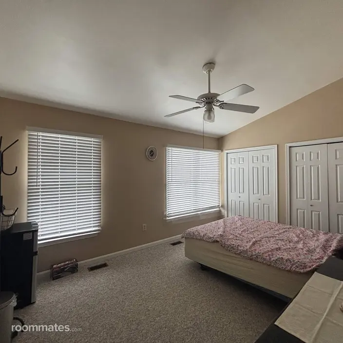 Room for rent in Ellicott City, MD $950, townhouse