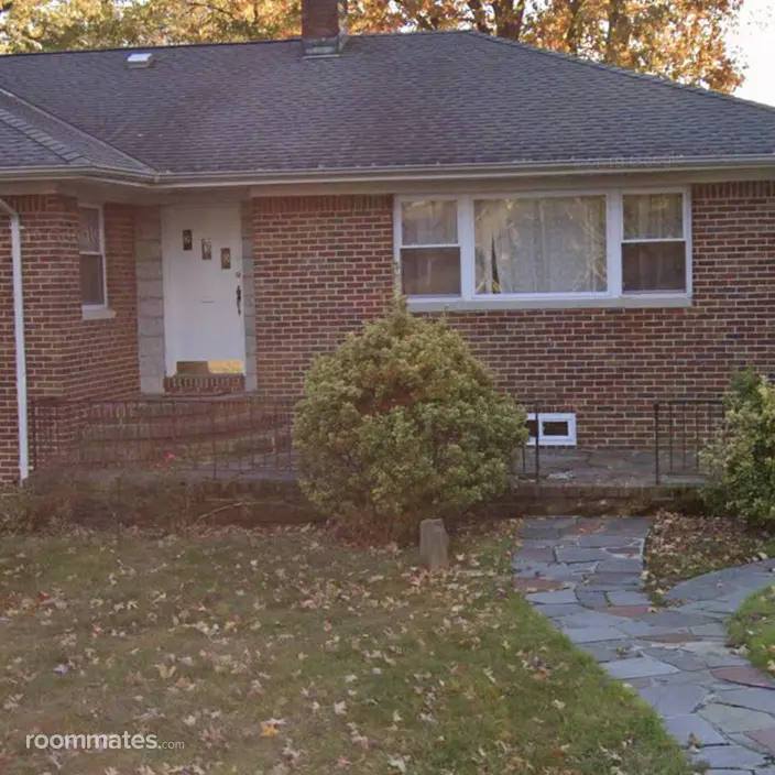 Room for rent in Fort Lee, NJ $1200, house