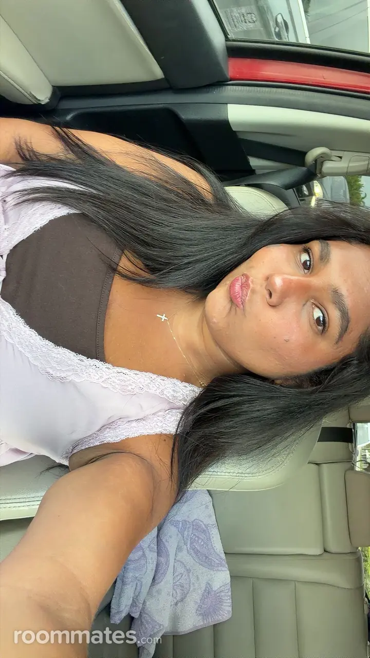 Profile photo 4 of 4
