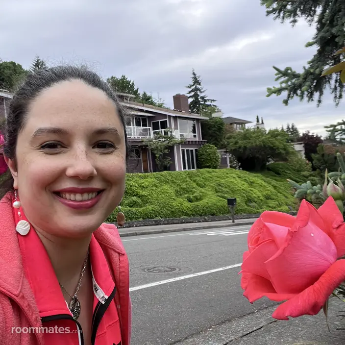 Roommate looking Bellevue, WA, $1200