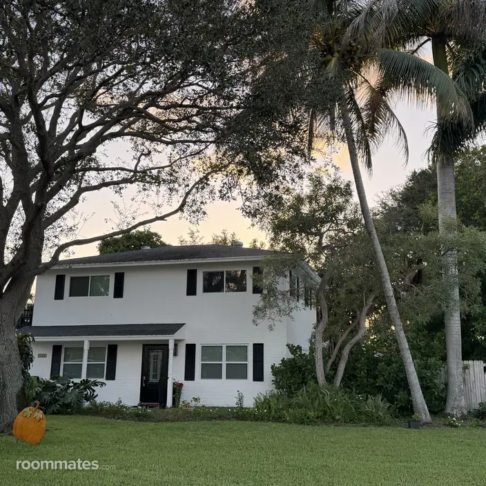 Room for rent in Jupiter, FL $1400, house