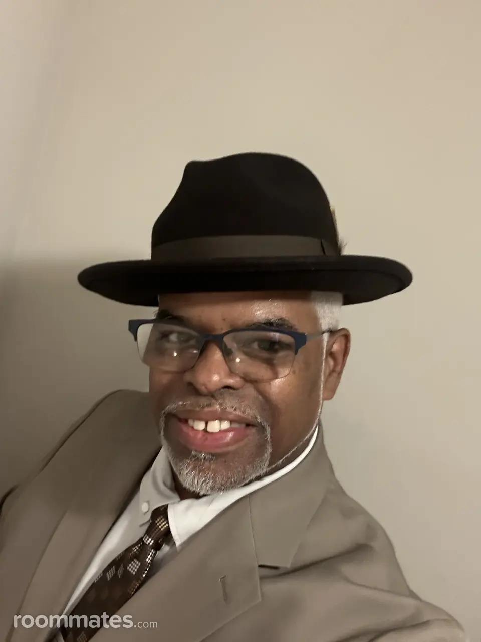Profile photo 4 of 11
