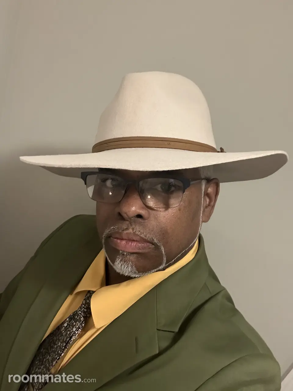 Profile photo 3 of 11