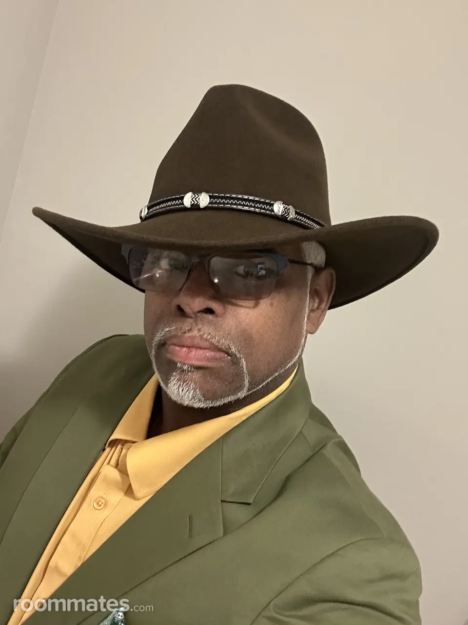 Profile photo 9 of 11