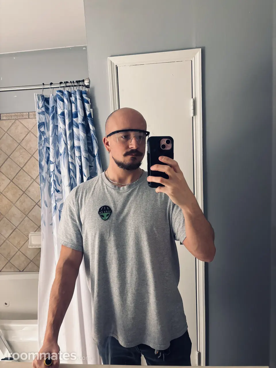 Profile photo 7 of 7