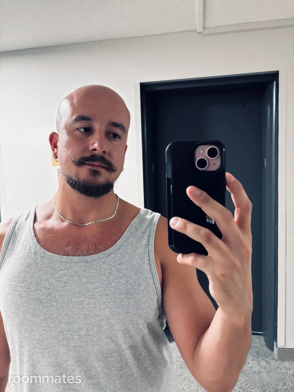 Profile photo 6 of 7