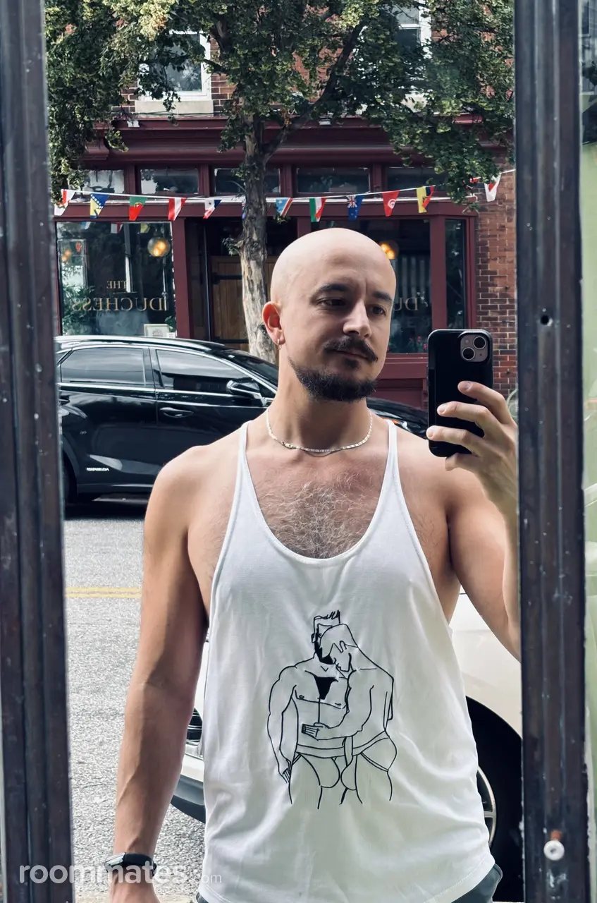 Profile photo 5 of 7