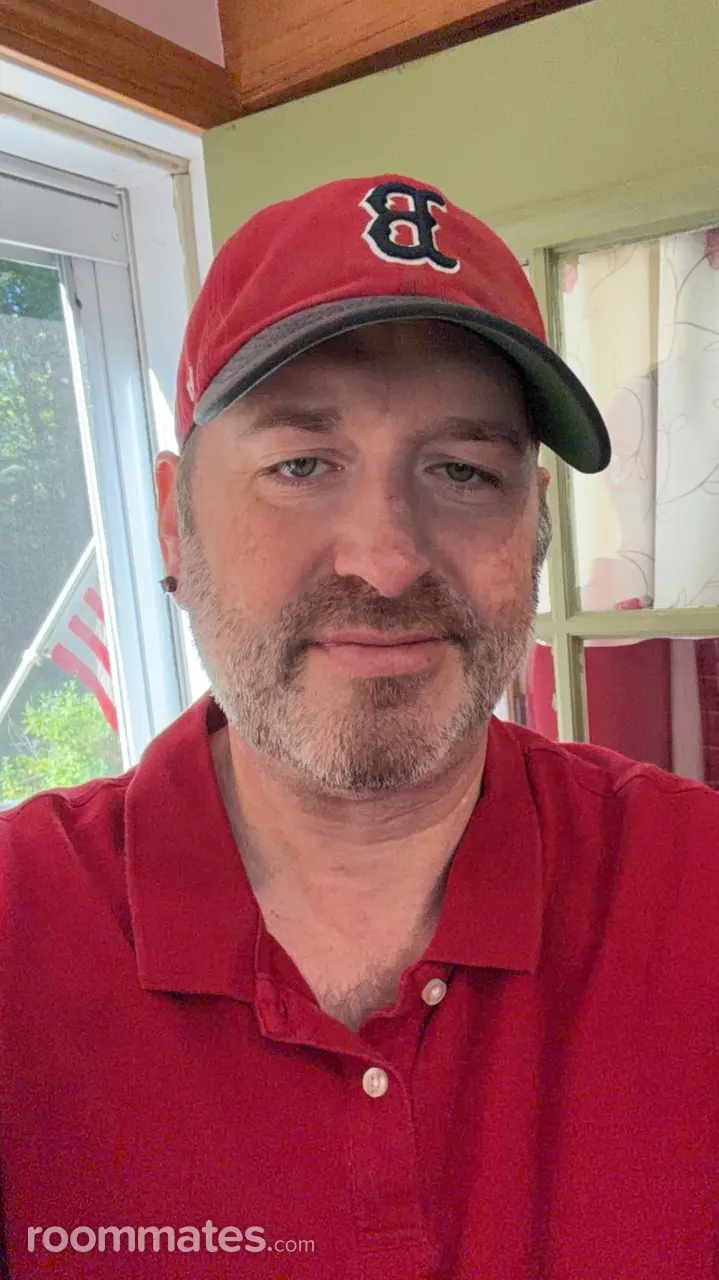 Profile photo 3 of 4