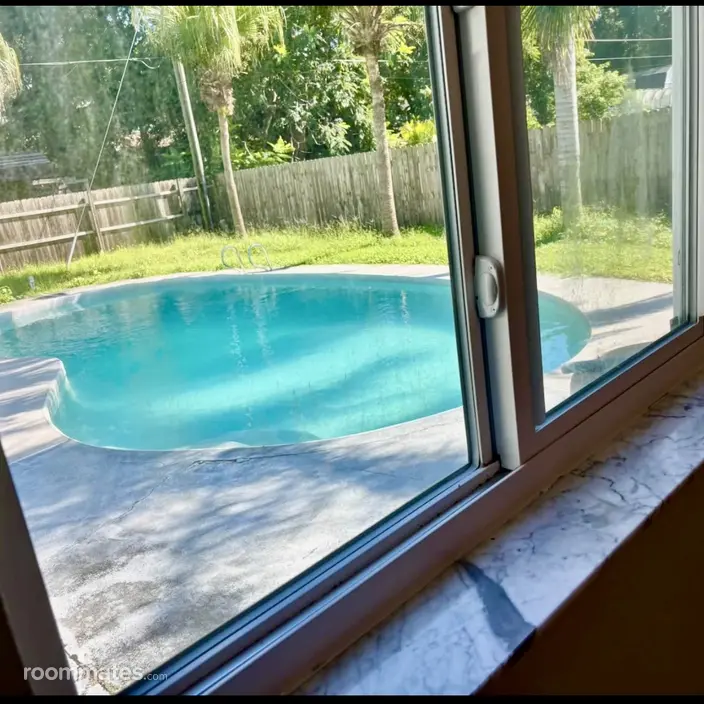 Room for rent in Palm Bay, FL $1000, house