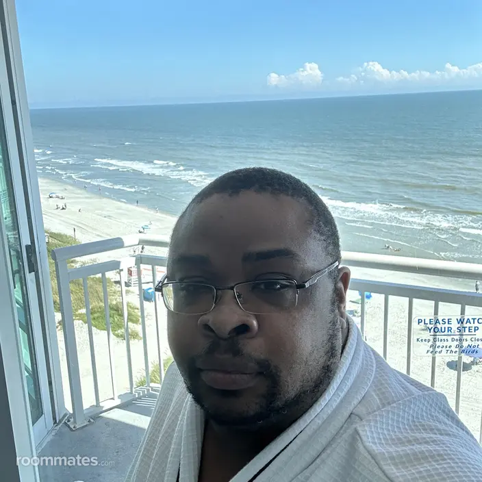 Roommate looking Myrtle Beach, SC, $1000