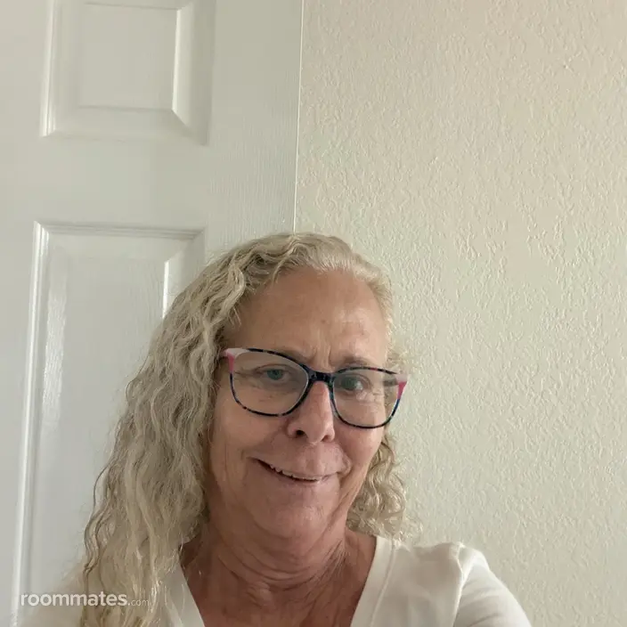 Roommate looking Orangevale, CA, $1000