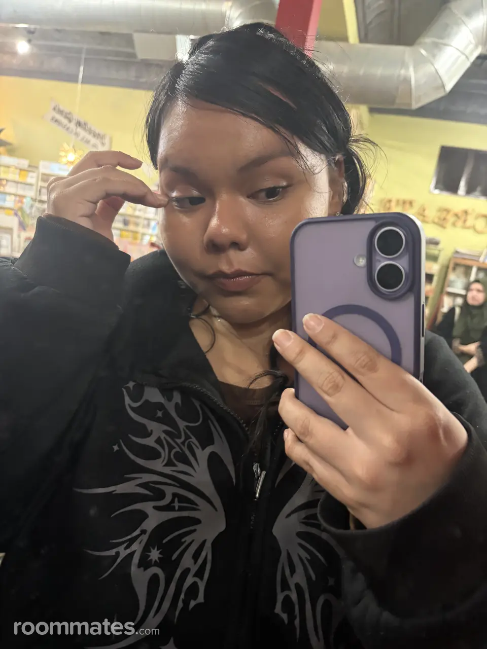 Profile photo 6 of 6