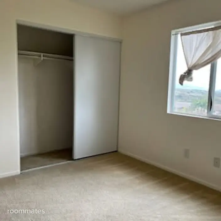 Room for rent in San Marcos, CA $725, house